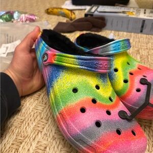 MENS SZ 13 FUR LINED CROCS NEW IN BAG !!! MORE EXPENSIVE THAN REG CROCS!!